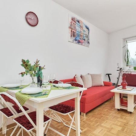 Apartments Wroclaw Legnicka By Noclegi Renters Bagian luar foto