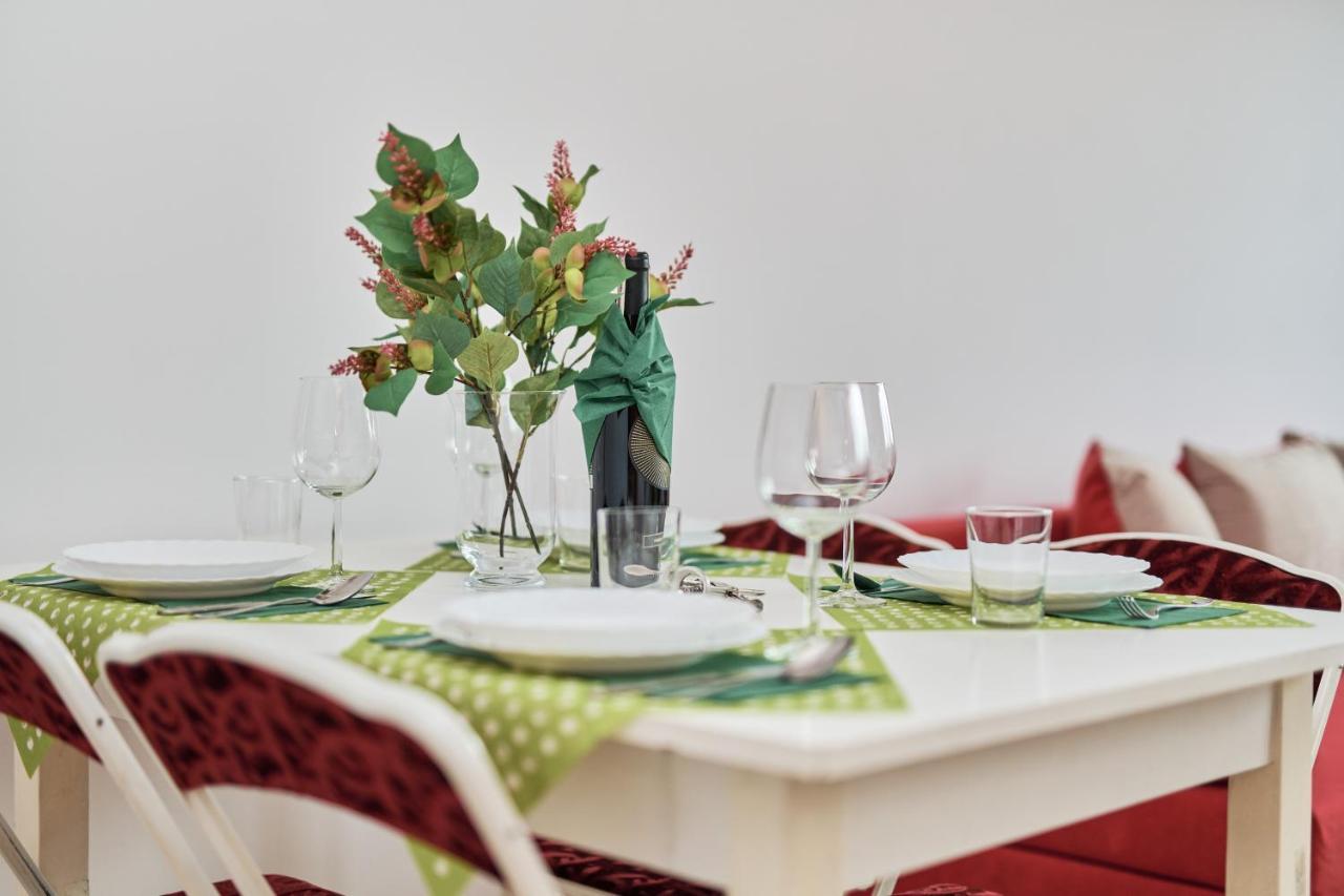 Apartments Wroclaw Legnicka By Noclegi Renters Bagian luar foto